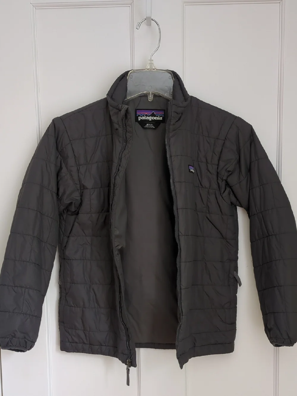 Kid's 10 Patagonia Nano Puff Brick Quilt Jacket - Picture 2 of 9
